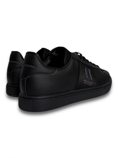 Armani Exchange — изображение 3
