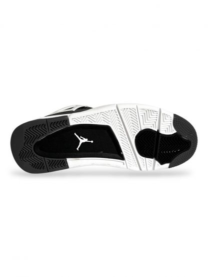 Nike Air Jordan 4 Retro — изображение 4