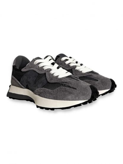 New Balance 327