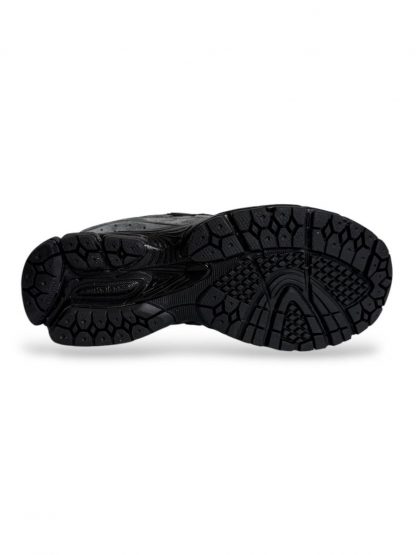 New Balance 2002R Gore-Tex Jjjjound Charcoal — изображение 4